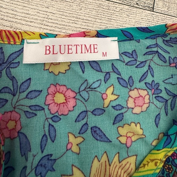 Beautiful Bright Colored Flowy dress for Spring/Summer Boho babydoll dress feel - Picture 5 of 8